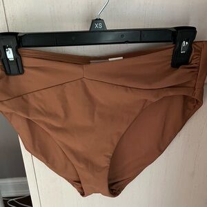 NWOT- Carrie Underwood Calia swim suit bottoms size M Beautiful cinnamon color